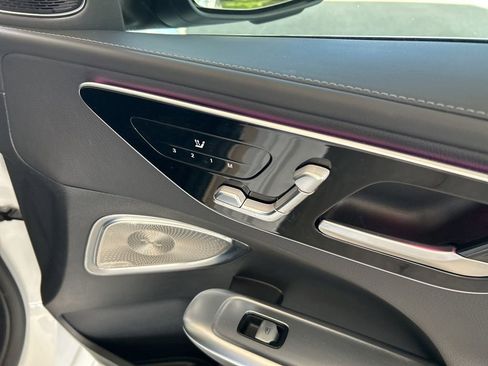 Used 2024 Mercedes-Benz C 300 Sedan image 25