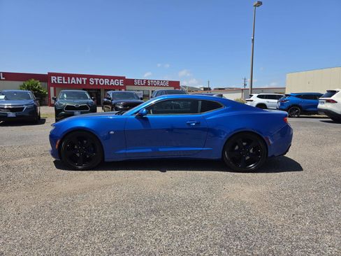 Used 2016 Chevrolet Camaro LT w/ Technology Package RWD image 2