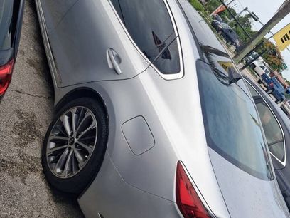 Used 2017 Kia Cadenza Technology