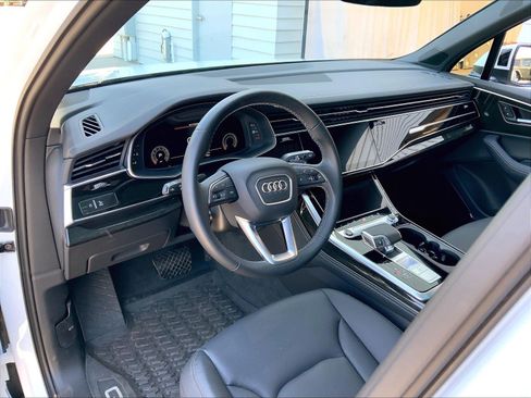 Certified 2025 Audi Q7 3.0T Premium Plus w/ Premium Plus Package AWD/4WD image 13