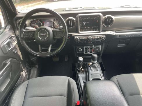 Used 2022 Jeep Wrangler Unlimited Sport AWD/4WD image 13