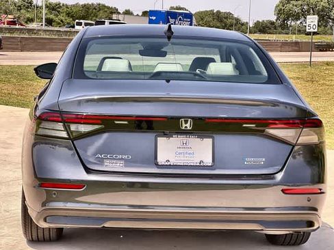 Used 2026 Honda Accord Touring image 6
