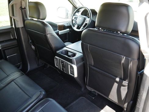Used 2016 Ford F150 Lariat w/ Equipment Group 502A Luxury AWD/4WD image 59