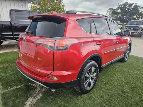 Used 2017 Toyota RAV4 XLE image 7