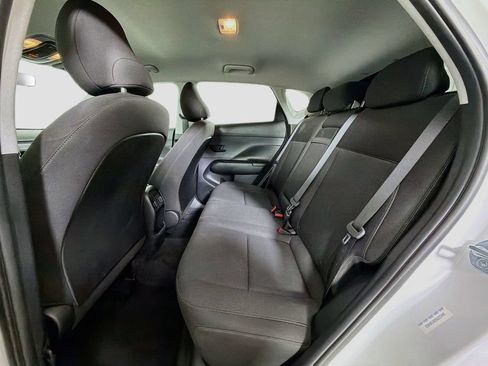 Used 2025 Hyundai Kona SEL AWD/4WD image 21