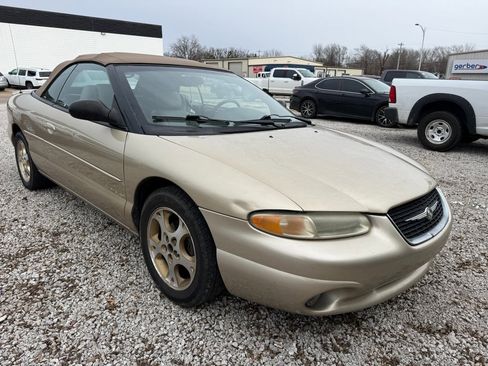 Used 1999 Chrysler Sebring JXI image 3