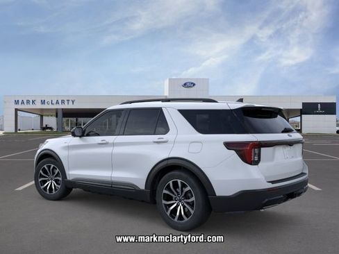 New 2026 Ford Explorer ST-Line AWD/4WD image 4