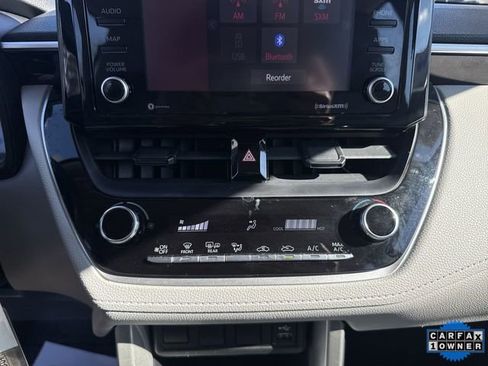 Used 2022 Toyota Corolla Cross L image 20