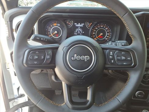 Used 2024 Jeep Wrangler Sport image 8