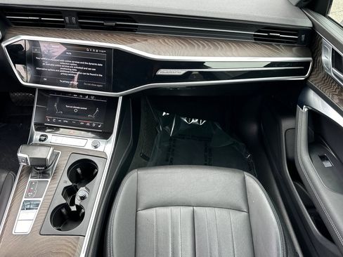 Used 2021 Audi A7 e Premium Plus image 30