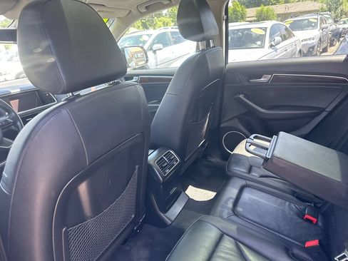 Used 2016 Audi Q5 2.0T Premium Plus w/ Technology Package AWD/4WD image 18