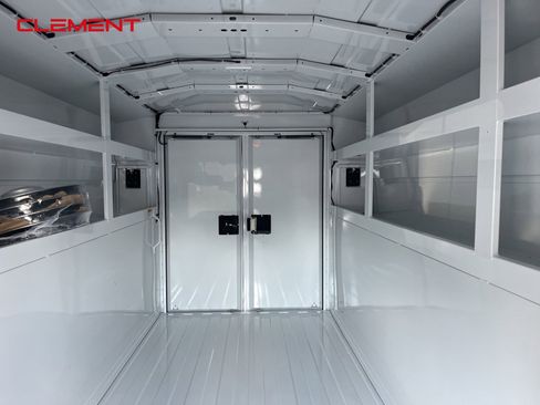 New 2026 Ford E-350 and Econoline 350 Super Duty w/ Power Equipment Group image 27