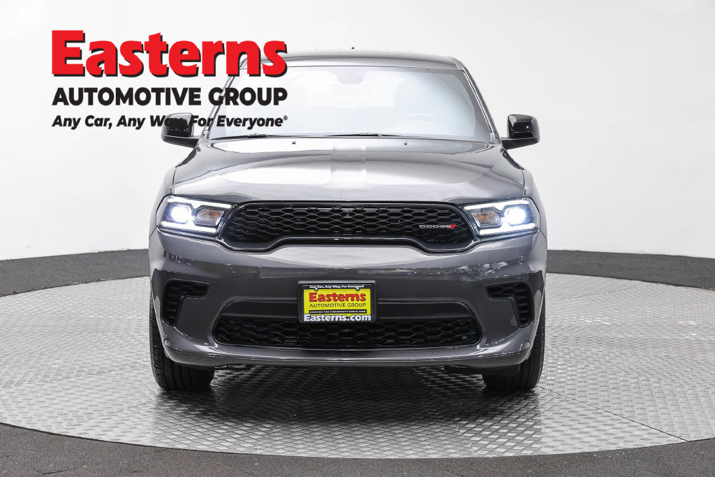Used 2025 Dodge Durango GT RWD image 3