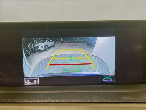 Used 2022 Lexus RX 350L Premium image 21