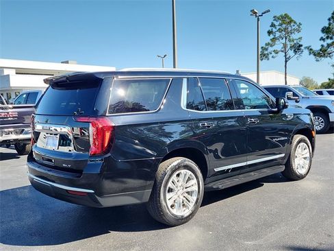 Certified 2024 GMC Yukon SLT w/ SLT Luxury Package image 4