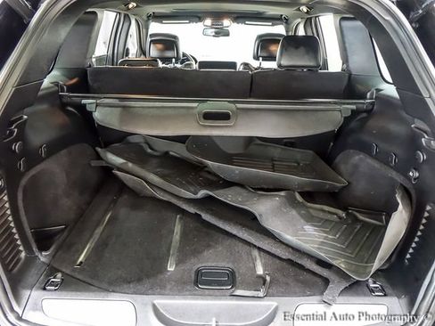 Used 2015 Jeep Grand Cherokee Limited w/ Trailer Tow Group IV AWD/4WD image 23