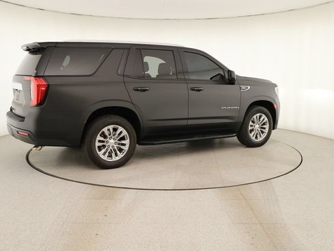 Used 2022 GMC Yukon SLE w/ Gmc Pro Safety Plus Package RWD image 7