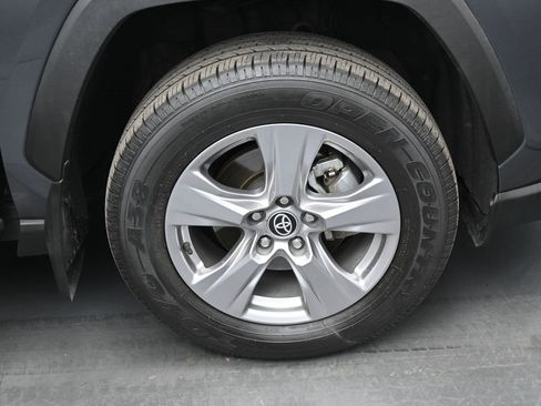 Certified 2022 Toyota RAV4 XLE image 37