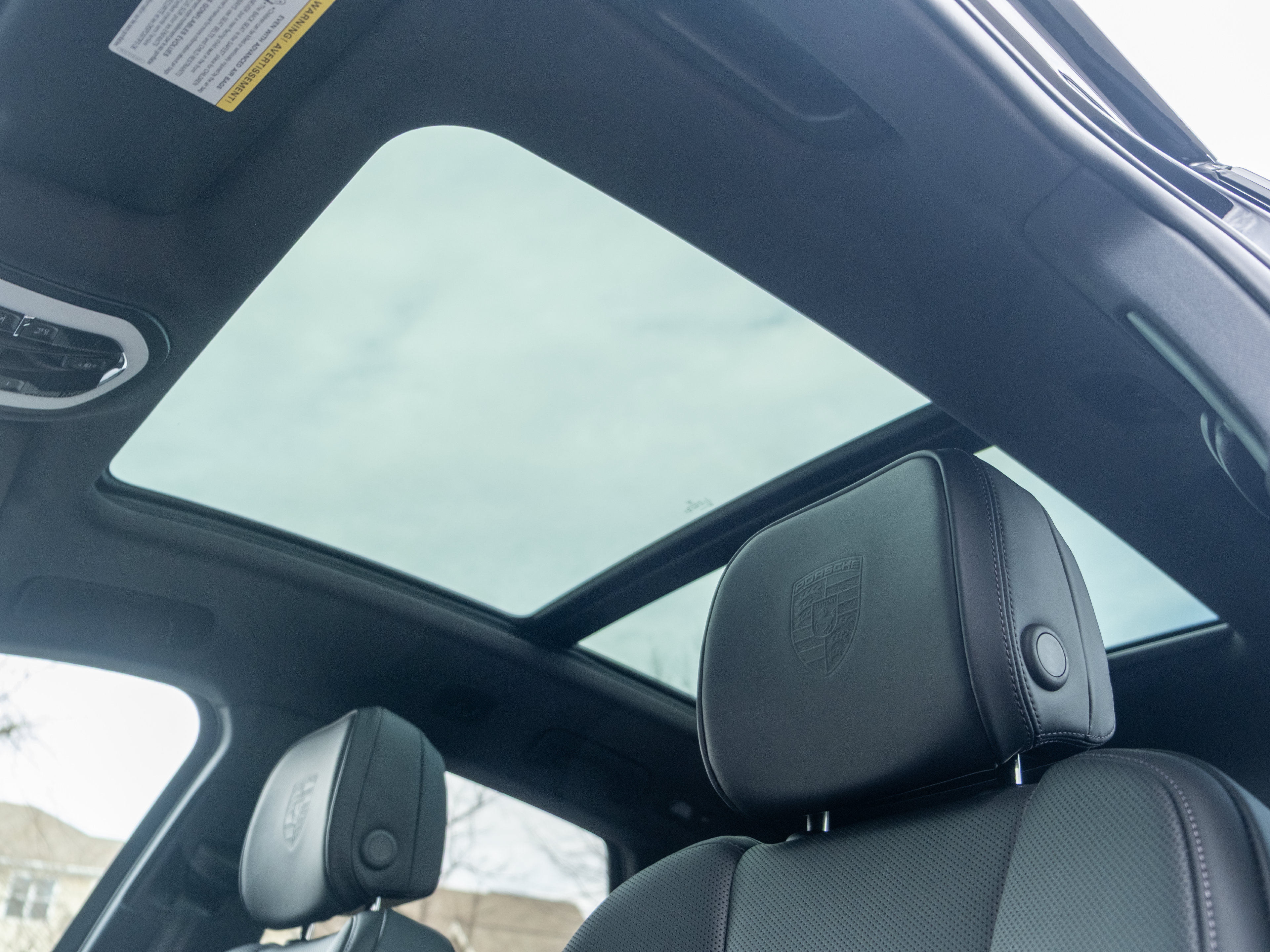 Certified 2026 Porsche Macan AWD/4WD image 35