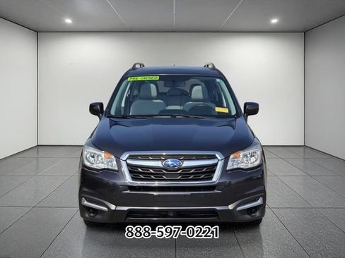 Used 2018 Subaru Forester 2.5i Premium AWD/4WD image 8