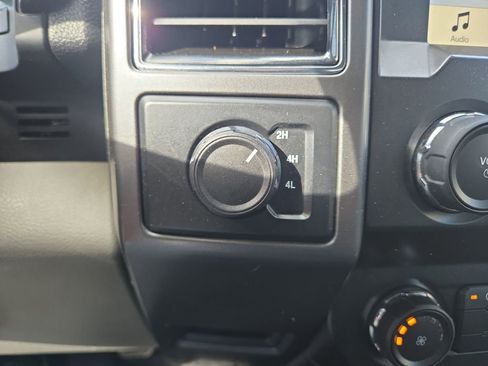 Used 2019 Ford F150 XLT image 18