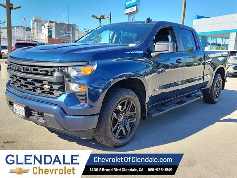 Used 2023 Chevrolet Silverado 1500 Custom image 16