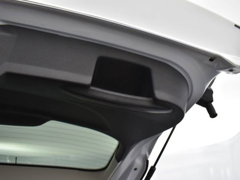 Used 2016 Ford Escape SE image 28