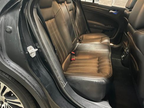 Used 2012 Chrysler 300 S w/ Luxury Group RWD image 21
