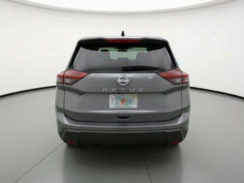 Used 2025 Nissan Rogue SV FWD image 7