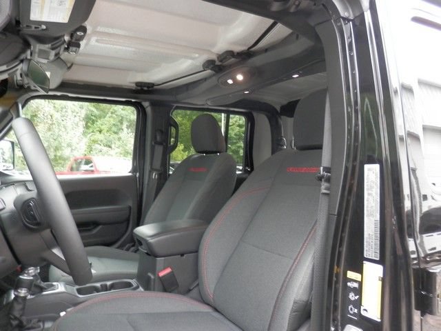 Used 2026 Jeep Gladiator Rubicon AWD/4WD image 18