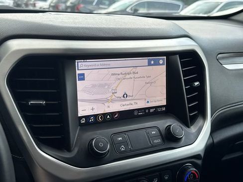 Used 2023 GMC Acadia SLT FWD image 22