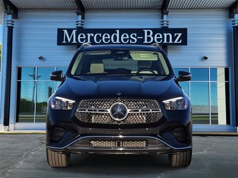 New 2026 Mercedes-Benz GLE 450 4MATIC image 2
