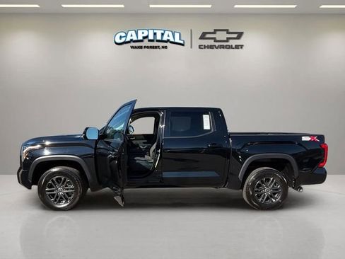 Used 2024 Toyota Tundra SR5 w/ SR5 Convenience Package AWD/4WD image 12