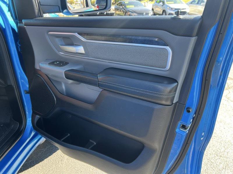 Used 2020 RAM 1500 Big Horn AWD/4WD image 4
