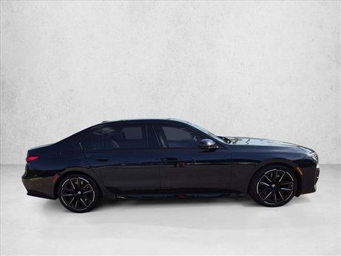 Certified 2023 BMW 740i w/ Parking Assistance Package RWD image 4