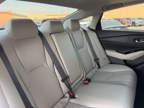 Used 2024 Honda Accord Touring image 37