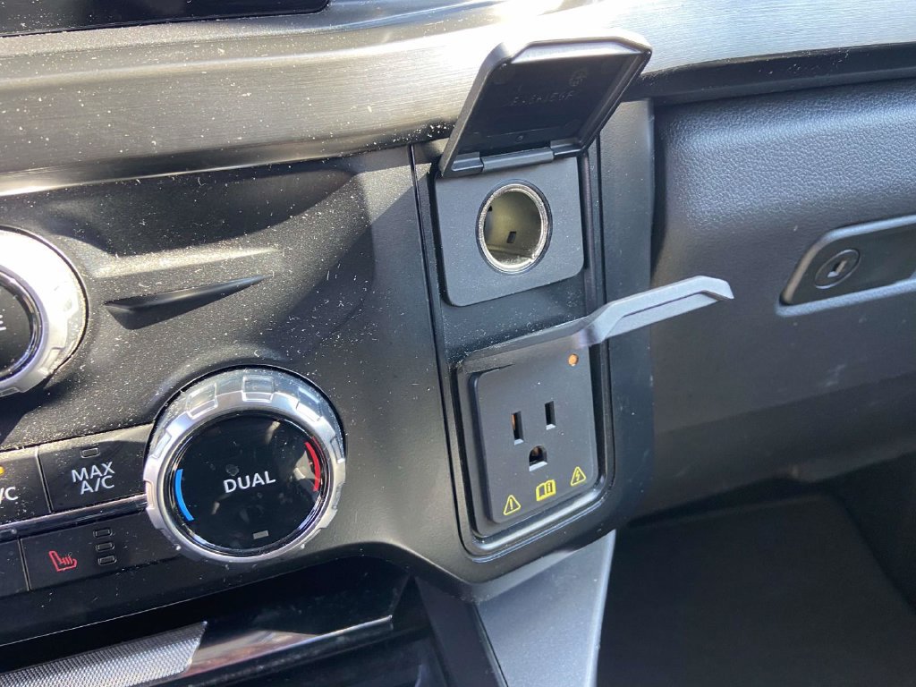 Used 2024 Ford F250 Lariat w/ Sport Appearance Package AWD/4WD image 22