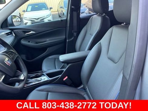 Used 2025 Buick Encore GX Sport Touring w/ Advanced Technology Package FWD image 8