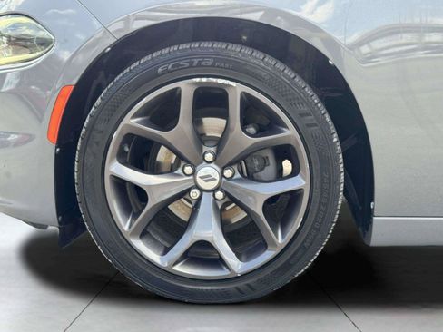 Used 2019 Dodge Charger SXT w/ Plus Group RWD image 55