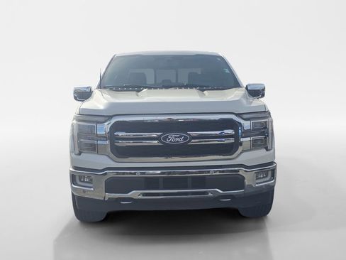 Used 2024 Ford F150 Lariat w/ FX4 Off-Road Package image 10