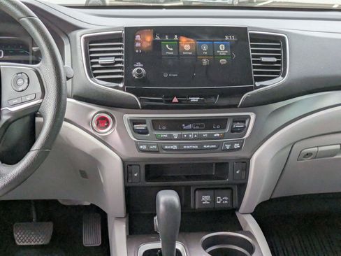 Used 2020 Honda Pilot EX image 24
