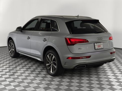 Used 2023 Audi Q5 2.0T Premium Plus w/ Premium Plus Package AWD/4WD image 3