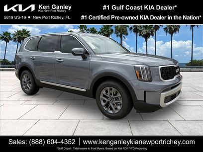 Certified 2025 Kia Telluride LX