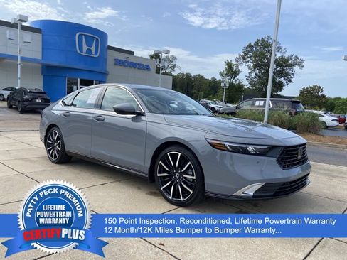 Used 2023 Honda Accord Touring image 1