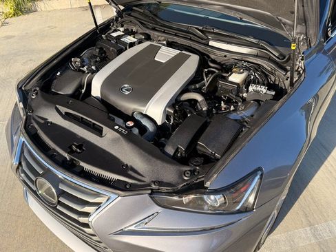 Used 2018 Lexus IS 300 w/ Comfort Package image 5