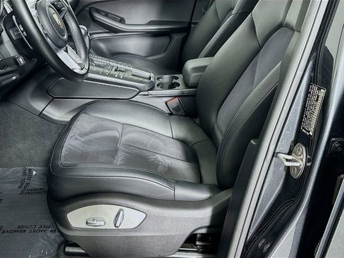 Used 2018 Porsche Macan image 21