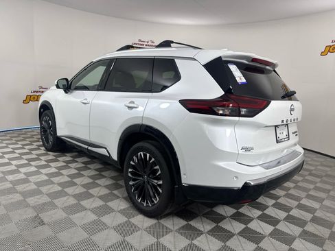 New 2026 Nissan Rogue Platinum w/ Platinum Premium Package image 3