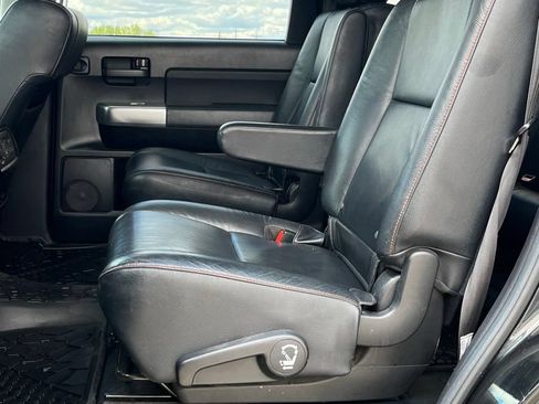 Used 2021 Toyota Sequoia TRD Pro AWD/4WD image 14