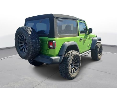 Used 2018 Jeep Wrangler Sport AWD/4WD image 5