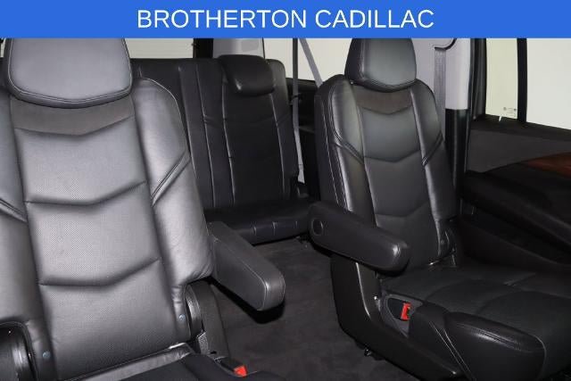 Used 2020 Cadillac Escalade ESV Luxury AWD/4WD image 23